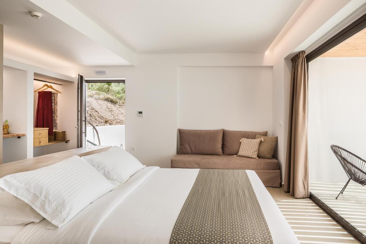Kefalonian Escape Suites Valeriános Esterno foto