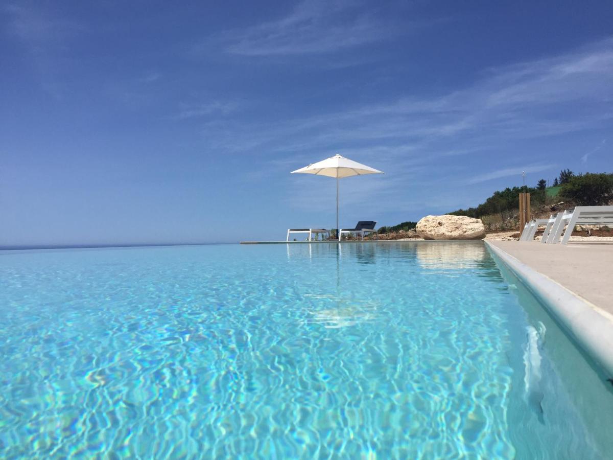 Kefalonian Escape Suites Valeriános Esterno foto