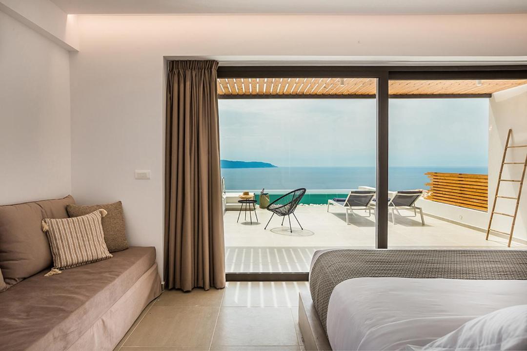 Kefalonian Escape Suites Valeriános Esterno foto