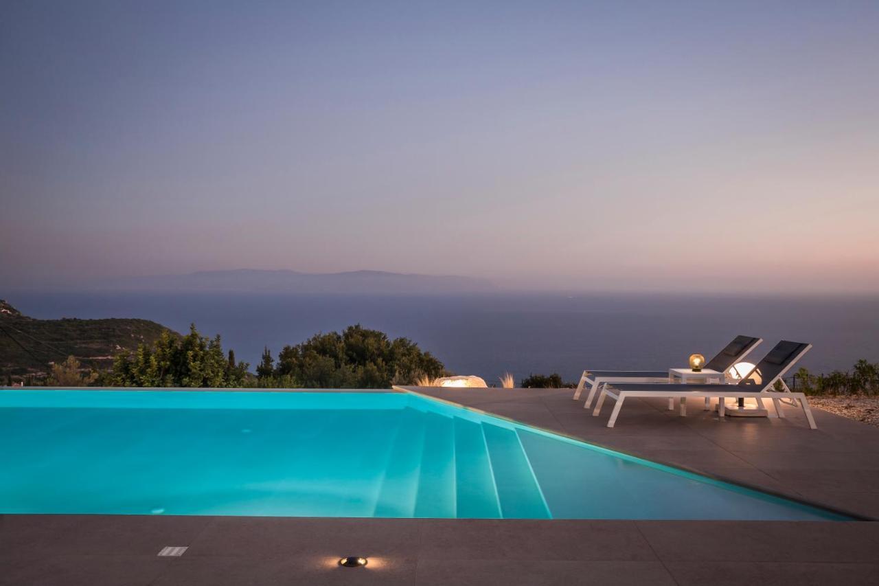 Kefalonian Escape Suites Valeriános Esterno foto